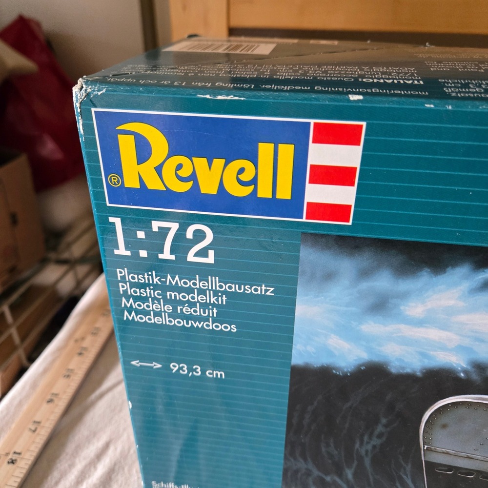 Revell German Submarine VII C Wolf Pack 1:72 Scale Model Kit 05015 Factory Seal - Picture 2 of 16